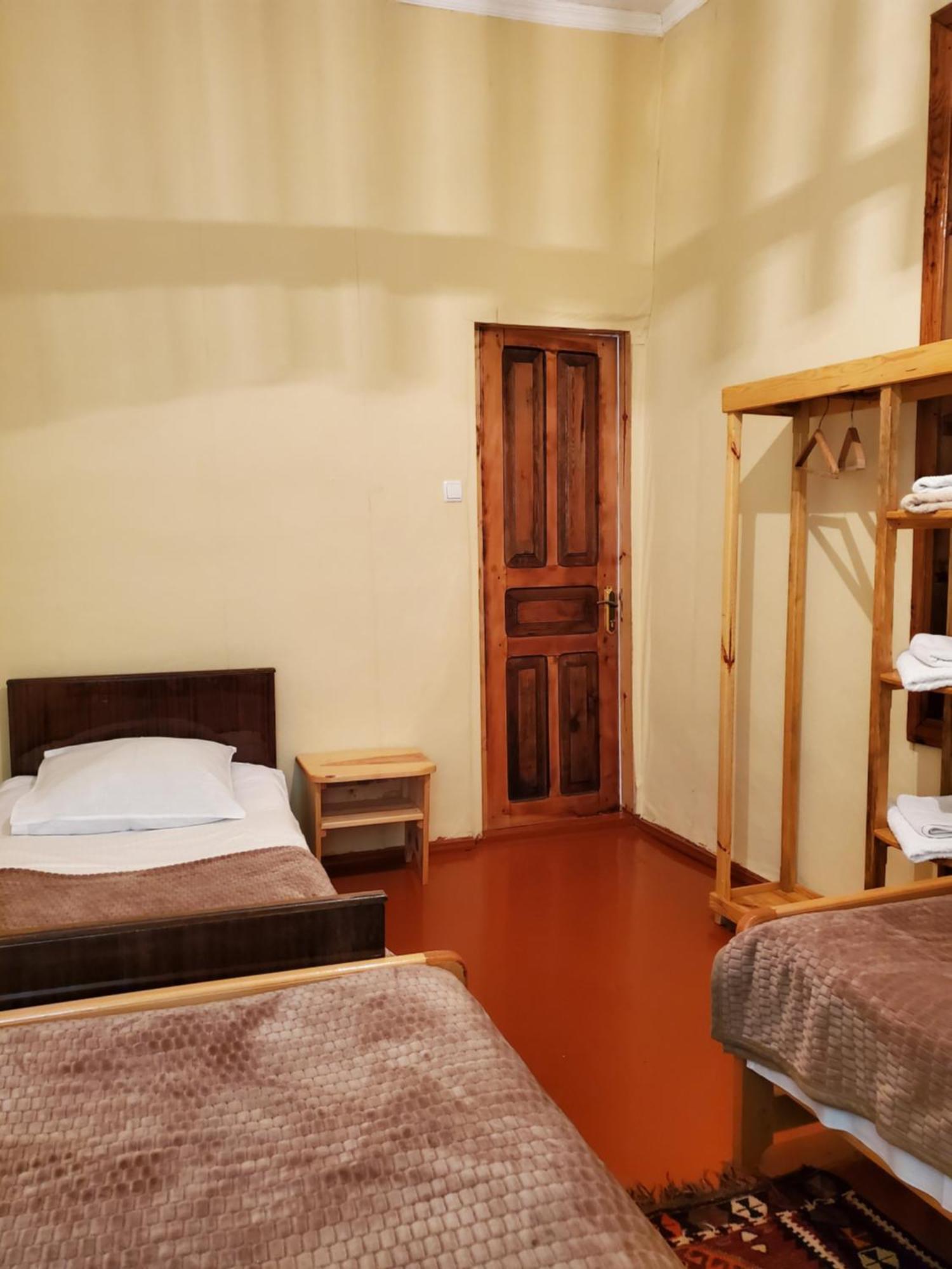 Ailama Guesthouse Mestia Cameră foto